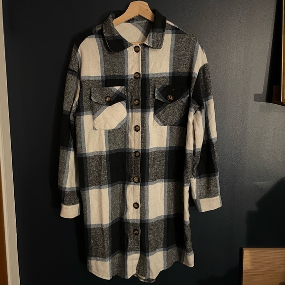 Plaid shacket - Picture 1 of 4